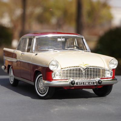 Factory customized 1:18 high classic alloy car models for gift