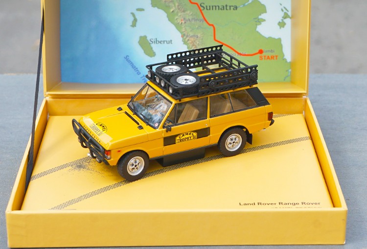 1:43 路虎揽胜骆驼杯1981年苏门答腊赛车合金汽车模型车模