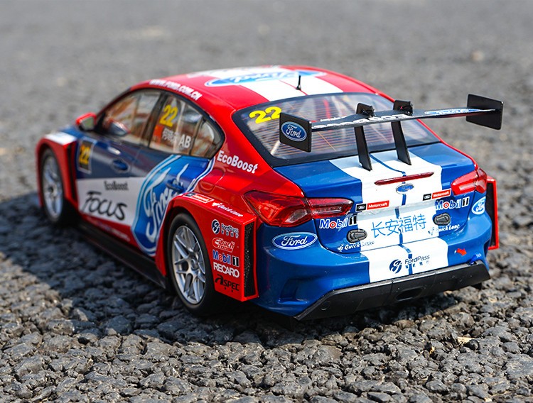 1:18 Ford Focus Racing car model 2019 CTCC field racing alloy simulation car model